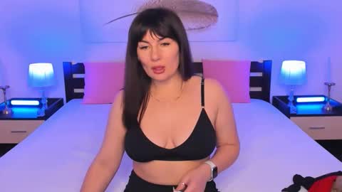 JESS online show from March 26, 12:02 am