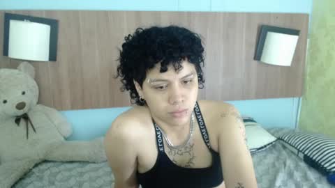 JessAndJade online show from September 23, 2:04 pm