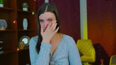 jessi lady1 online show from April 11, 7:45 am