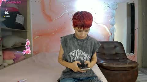 Jessi online show from February 13, 9:49 pm