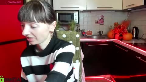 jessicaforris online show from November 10, 7:58 am