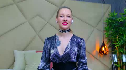 Jessica online show from March 18, 9:31 pm