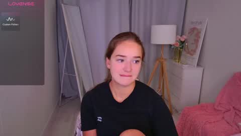 Jessi online show from April 13, 1:45 pm