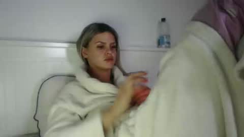 jessieryan online show from February 9, 3:03 pm