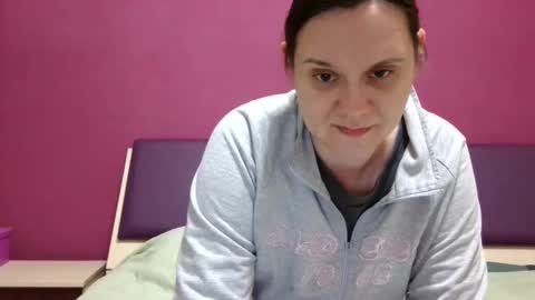 Snapshot of jessika97 chatting on March 6, 6:41 am jessika97 online show from March 6, 6:41 am