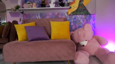 Jessie online show from March 21, 8:19 am