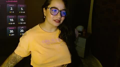 jey online show from April 11, 6:30 am