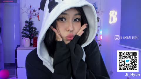 Snapshot of ji_hyun chatting on January 8, 4:55 am Ji  online show from January 8, 4:55 am
