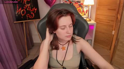 jiffyyo online show from February 12, 2:14 am