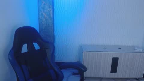 JINX CANDY online show from January 16, 5:25 am