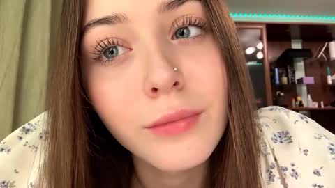 Adel online show from November 29, 5:28 pm