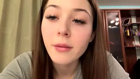 Adel online show from January 18, 5:09 pm