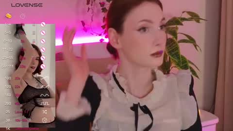 Snapshot of joe___joe chatting on December 12, 5:20 am Joe online show from December 12, 5:20 am