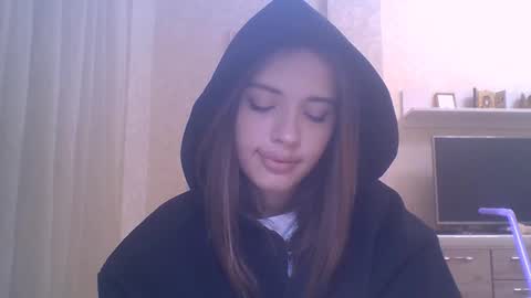 Snapshot of joelbigalk chatting on October 21, 5:50 pm Jennifer online show from October 21, 5:50 pm