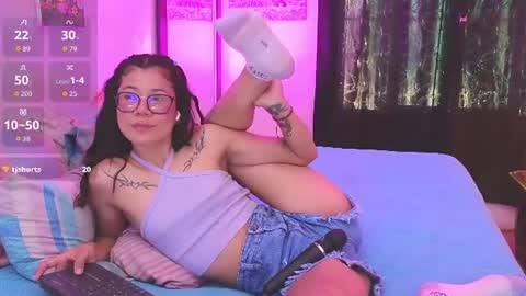 . Johanna Bennet Model Indepenent . online show from July 21, 9:37 pm