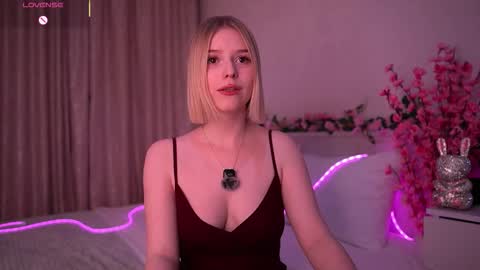 Paula online show from February 13, 9:49 pm