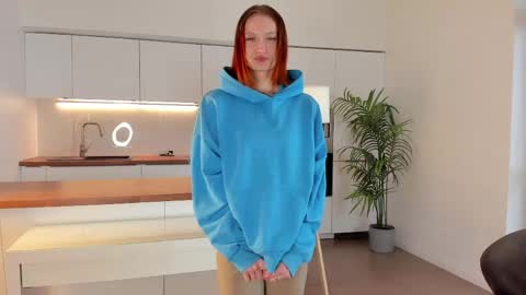 Alva online show from April 22, 11:18 am