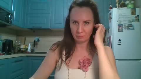 you can call me my Queen online show from May 30, 10:27 pm