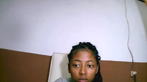 Snapshot of joliekah27 chatting on February 15, 2:22 pm joliekah27 online show from February 15, 2:22 pm