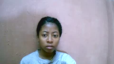 Snapshot of joliekah27 chatting on January 29, 2:30 am joliekah27 online show from January 29, 2:30 am