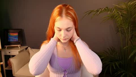 Snapshot of jolly_bean chatting on January 18, 2:14 am Polly online show from January 18, 2:14 am