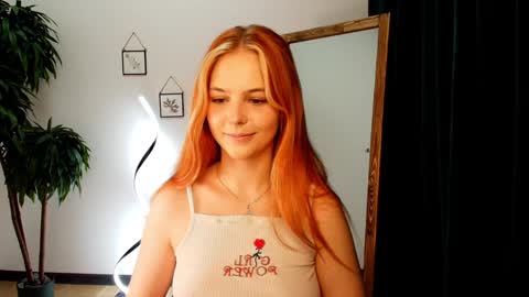 Snapshot of jolly_bean chatting on January 26, 8:36 am Polly online show from January 26, 8:36 am