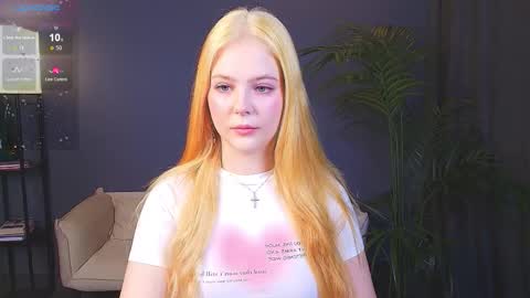 Polly  online show from November 21, 3:08 am