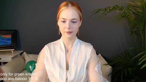 Snapshot of jolly_bean chatting on January 17, 4:49 am Polly online show from January 17, 4:49 am