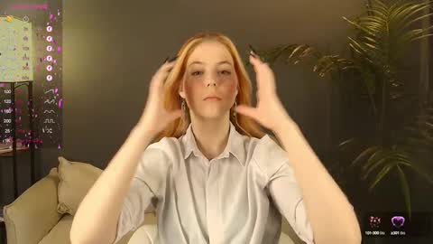Snapshot of jolly_bean chatting on February 26, 2:41 am Polly online show from February 26, 2:41 am