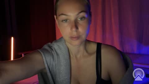 jollydolly__ online show from September 24, 9:47 pm