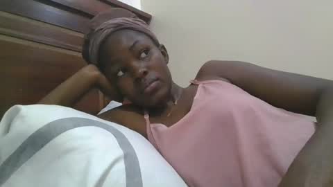 jollynabeb online show from April 9, 7:36 am