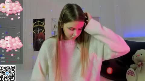 Snapshot of jorroger chatting on February 12, 8:29 pm Mila online show from February 12, 8:29 pm