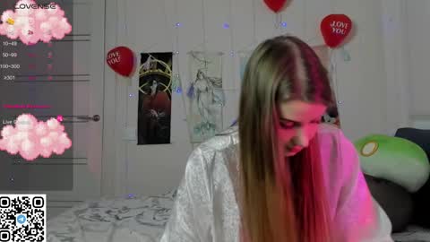 Snapshot of jorroger chatting on March 2, 9:08 pm Mila online show from March 2, 9:08 pm