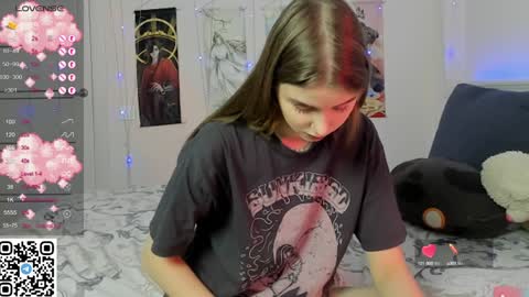 Snapshot of jorroger chatting on January 28, 7:53 pm Mila online show from January 28, 7:53 pm