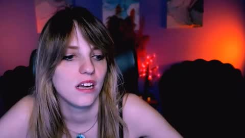 jose_fairy online show from November 19, 10:15 am