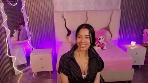 Joselyn  online show from April 12, 12:08 pm