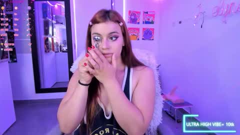 Sofia Garcia online show from March 6, 8:59 pm