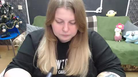 Snapshot of josiesun771 chatting on January 13, 7:11 am josiesun771 online show from January 13, 7:11 am