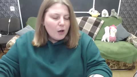 Snapshot of josiesun771 chatting on October 5, 12:21 pm josiesun771 online show from October 5, 12:21 pm