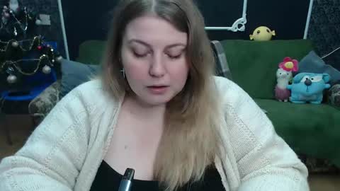 Snapshot of josiesun771 chatting on January 25, 7:38 am josiesun771 online show from January 25, 7:38 am