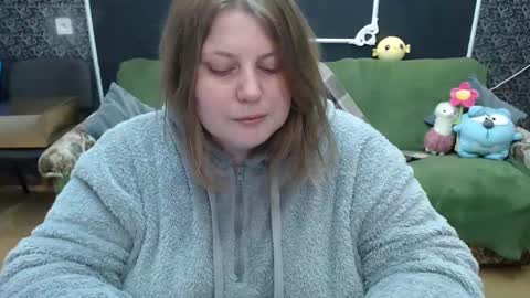 Snapshot of josiesun771 chatting on March 2, 1:31 pm josiesun771 online show from March 2, 1:31 pm