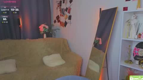 joyce_jones online show from November 27, 10:23 pm