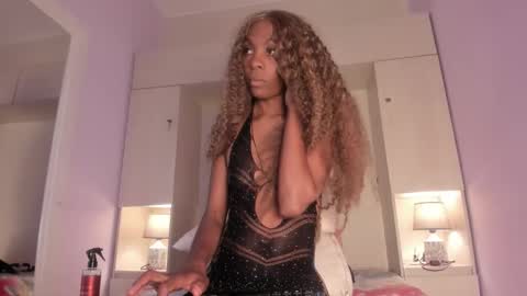 joyceblake online show from February 3, 8:23 pm