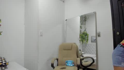 juana_naranjo online show from June 12, 3:14 am