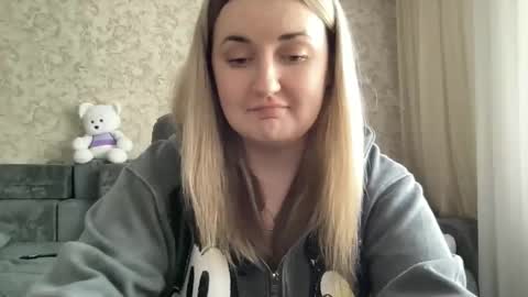 JudeValenti online show from February 9, 6:48 am