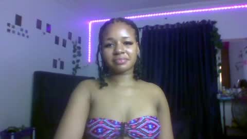 Emily online show from December 2, 7:16 pm