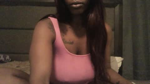 JuicyExotic online show from November 15, 2:01 am