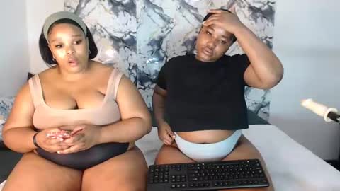 juicyjasminx online show from June 15, 11:16 pm