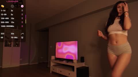 Juicy online show from March 19, 6:56 pm