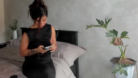 Snapshot of juieth_gv chatting on September 24, 5:12 pm Andry but call me yulieth online show from September 24, 5:12 pm